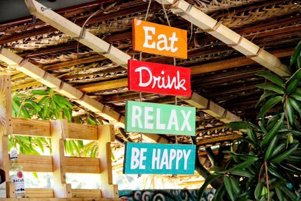 Vitamin Sea Hostel Inn Dikwella Dış mekan fotoğraf