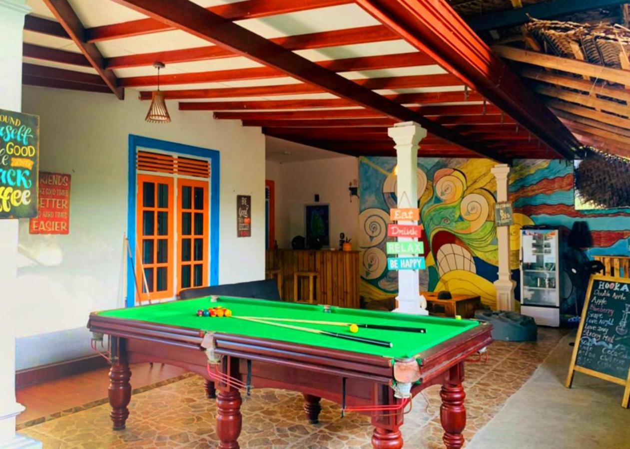 Vitamin Sea Hostel Inn Dikwella Dış mekan fotoğraf