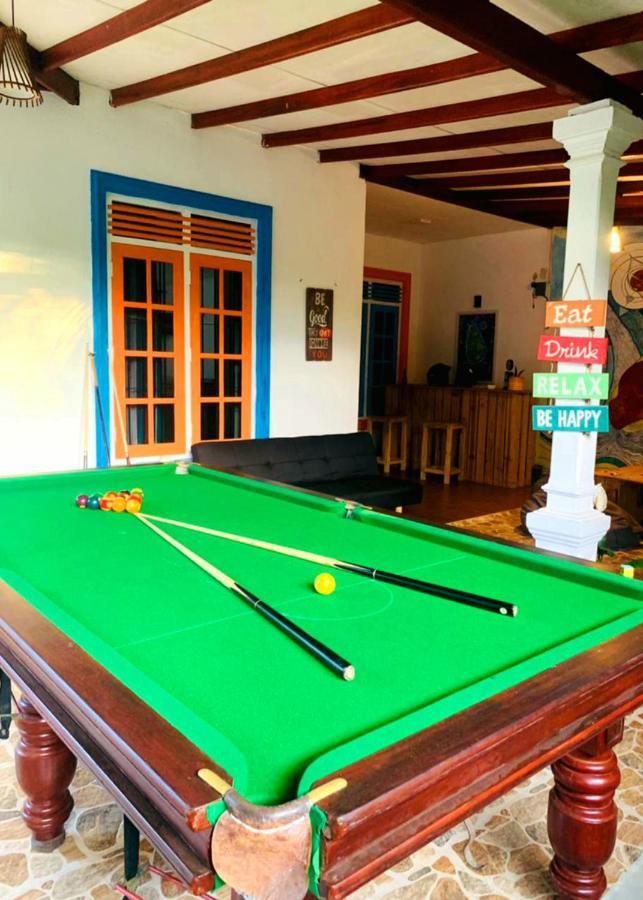 Vitamin Sea Hostel Inn Dikwella Dış mekan fotoğraf